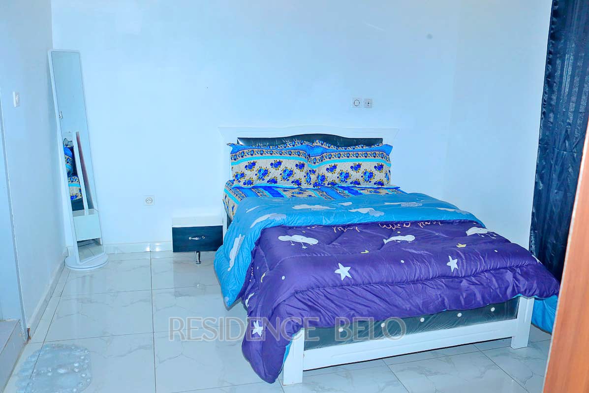 Chambre Yopougon Niangon a gauche carrefour SODECI 2