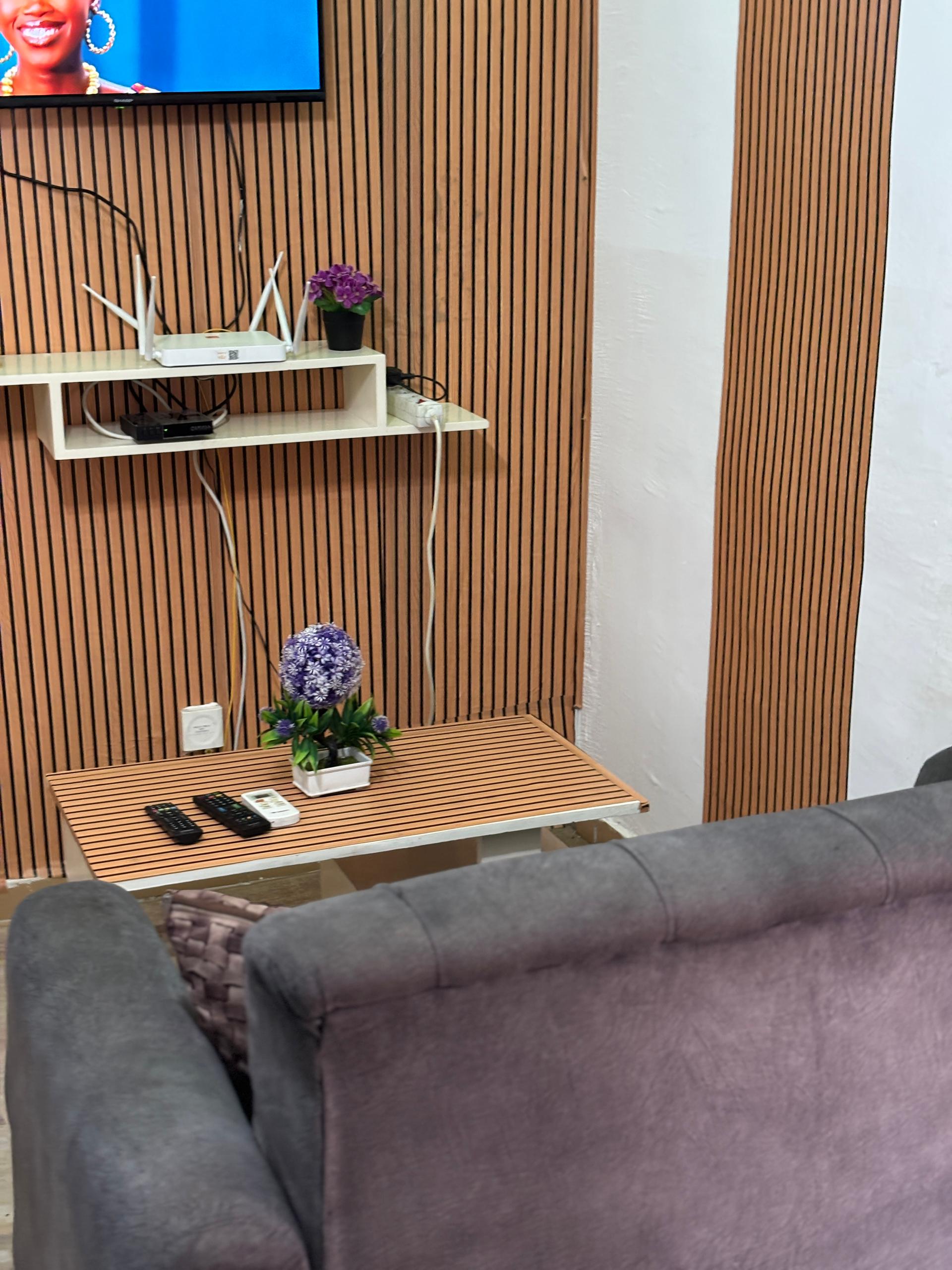 Chambre RESIDENCE MEUBLEEYOP PALAIS HAUT STANDING AU 2e ETAGE (Korhogo)