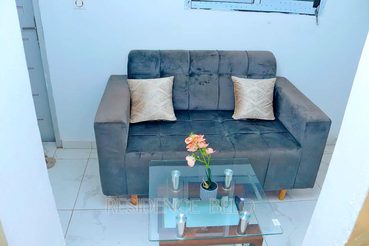 Chambre RESIDENCE MEUBLEE YOP PALAIS HAUT STANDING 2e étage