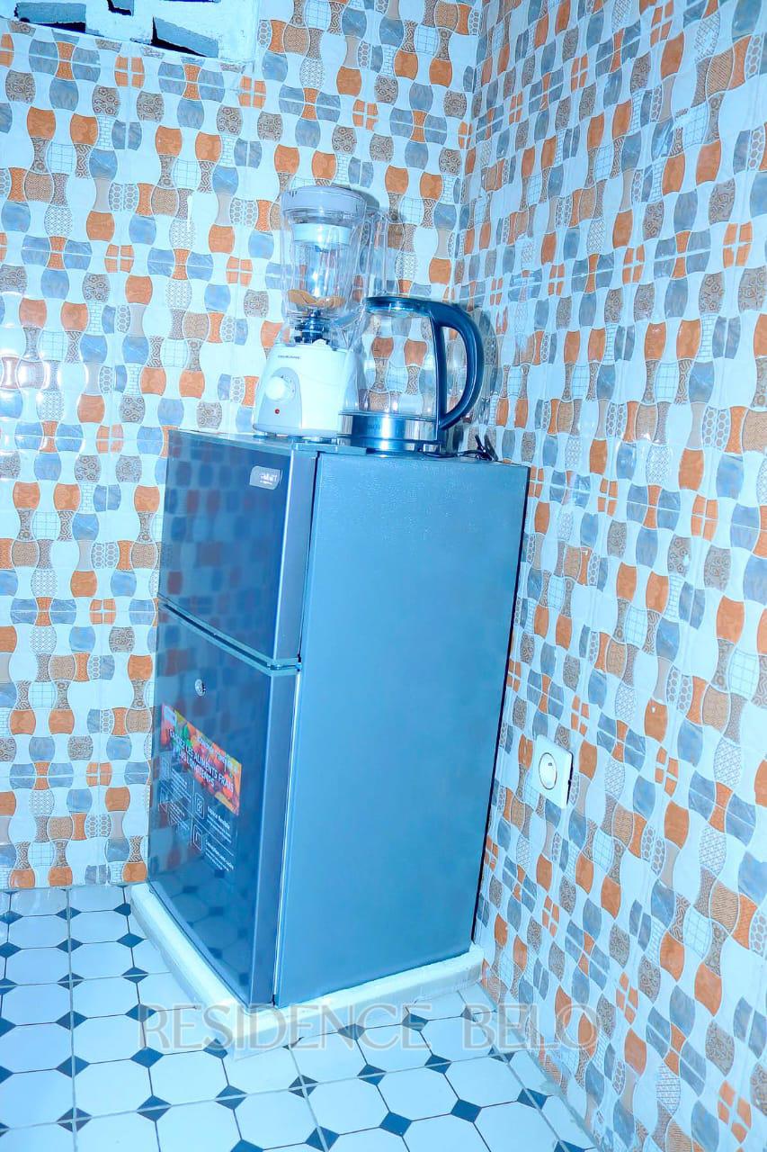 Chambre RESIDENCE MEUBLEE YOP PALAIS HAUT STANDING 2e étage